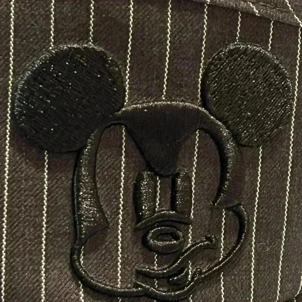 Walt Disney World Mickey Mouse Authentic Pinstripe Sun Visor Adult Size•Like New